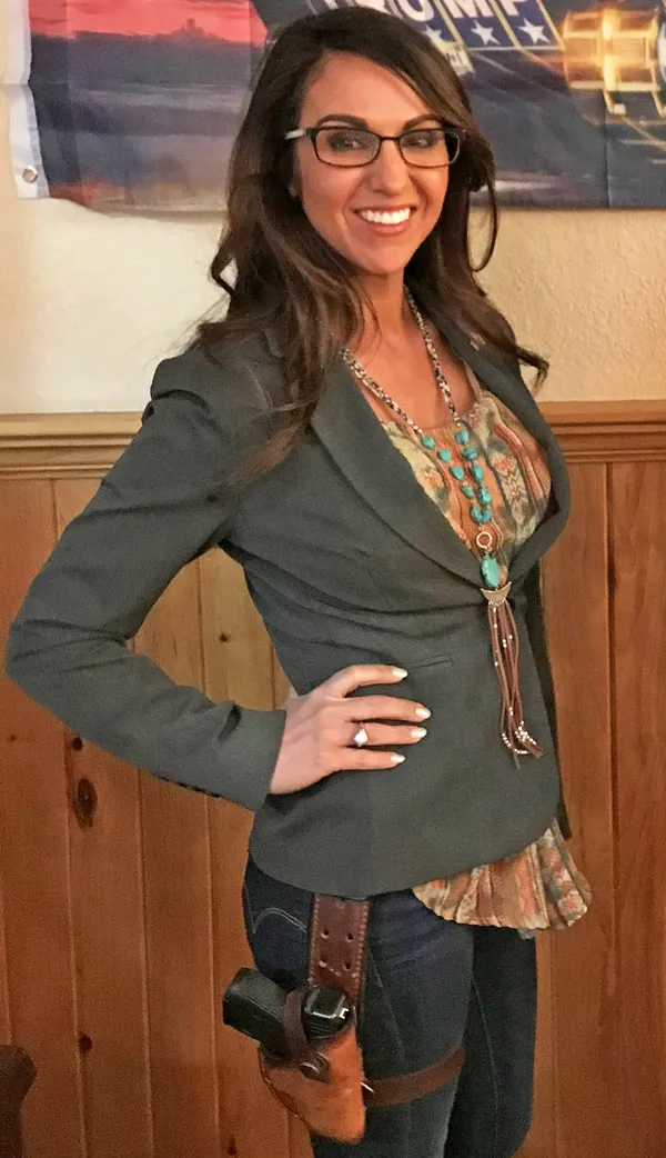 Official portrait of Representative Lauren Boebert